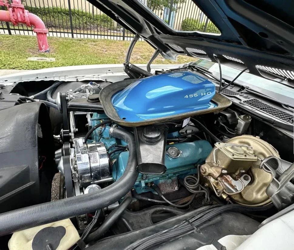Pontiac-Trans-am-1972-White-Black-14
