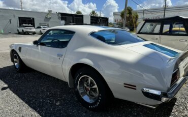 Pontiac-Trans-am-1972-White-Black-2