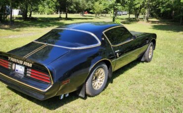 Pontiac-Trans-am-1977-Black-Beige-2
