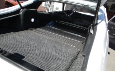 Pontiac-Ventura-1973-White-Black-13