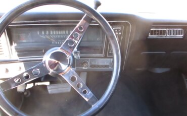 Pontiac-Ventura-1973-White-Black-4