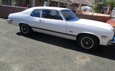 Pontiac-Ventura-1973-White-Black-7
