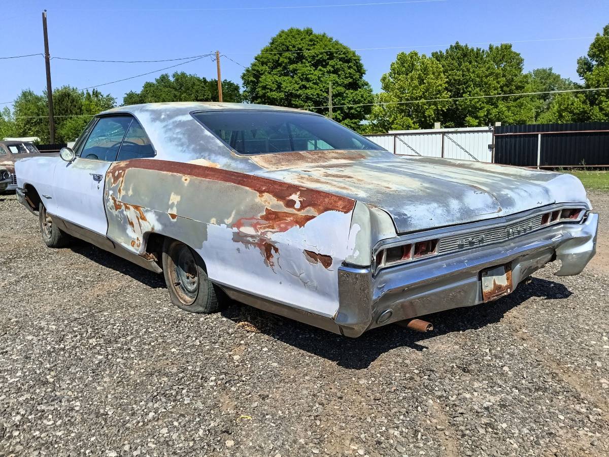Pontiac-bonneville-1965-10