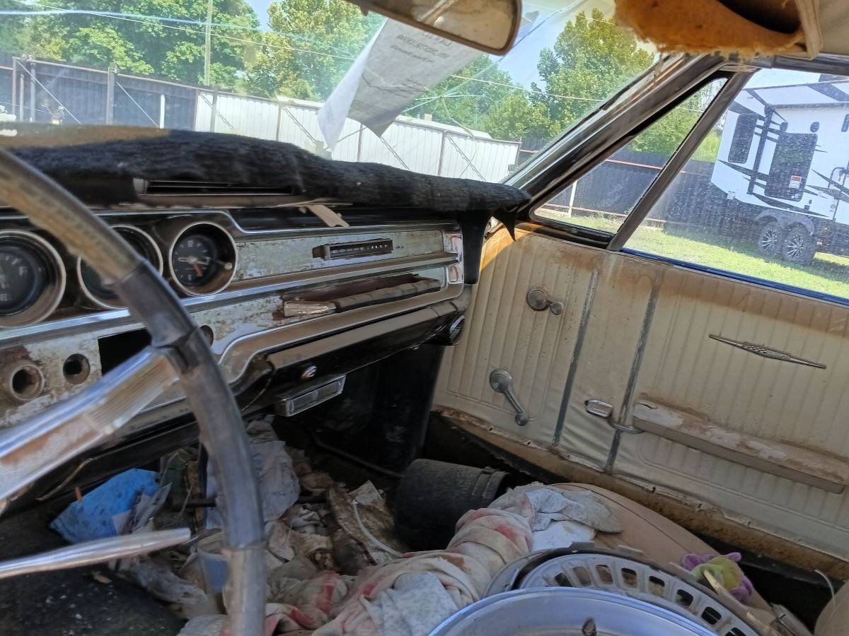 Pontiac-bonneville-1965-11