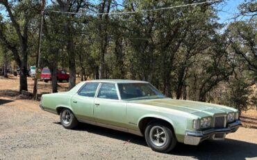 Pontiac-bonneville-1972-green-1