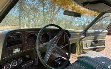 Pontiac-bonneville-1972-green-2