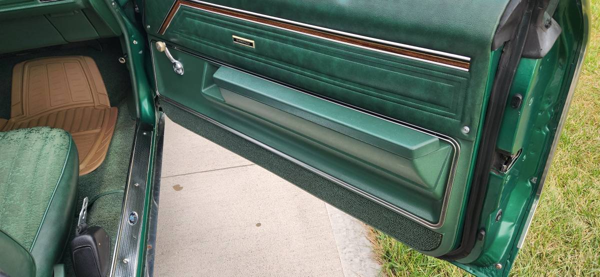 Pontiac-bonneville-1973-7