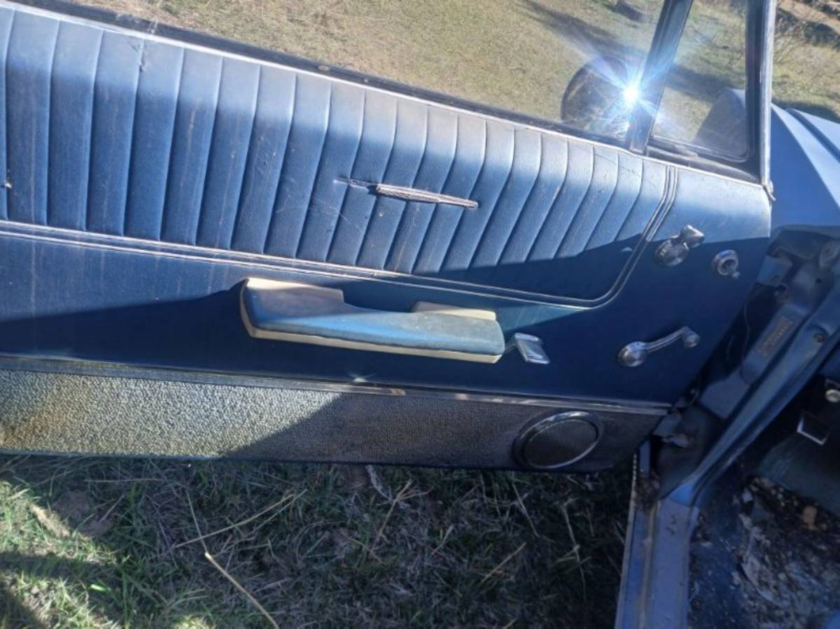 Pontiac-bonneville-convertible-1966-blue-9
