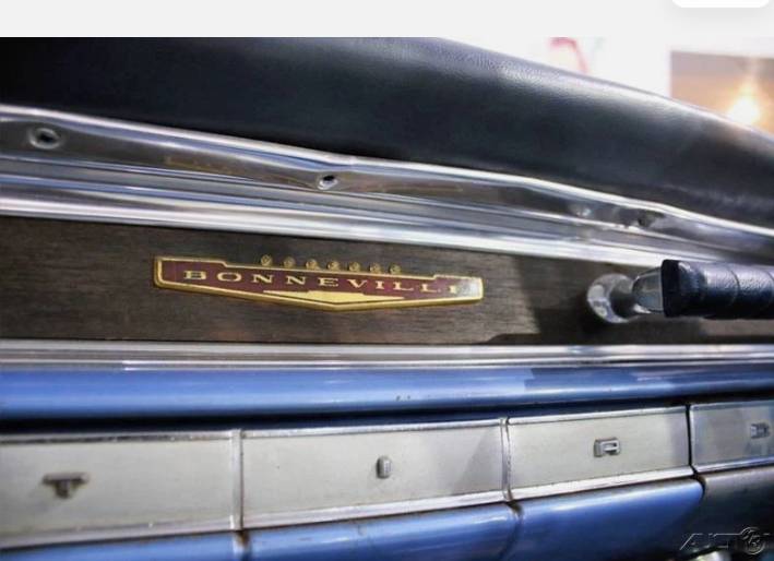 Pontiac-bonneville-sport-coupe-1960-black-5