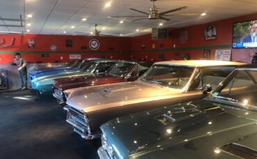 Pontiac-catalina-1963-red-18