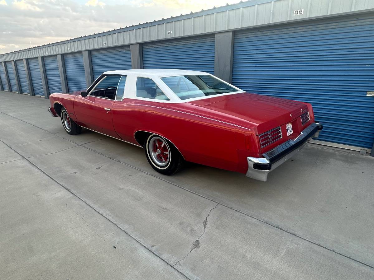 Pontiac-catalina-1976-red-12