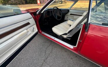 Pontiac-catalina-1976-red-18
