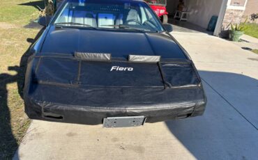 Pontiac-fiero-1984-black-3