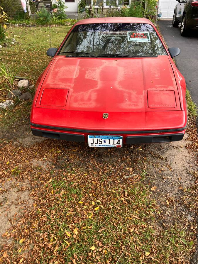 Pontiac-fiero-1985-1