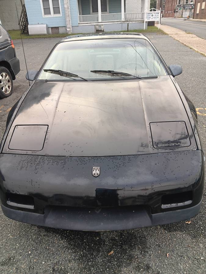 Pontiac-fiero-1986-black-3