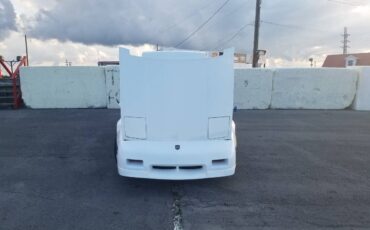 Pontiac-fiero-1986-white-4