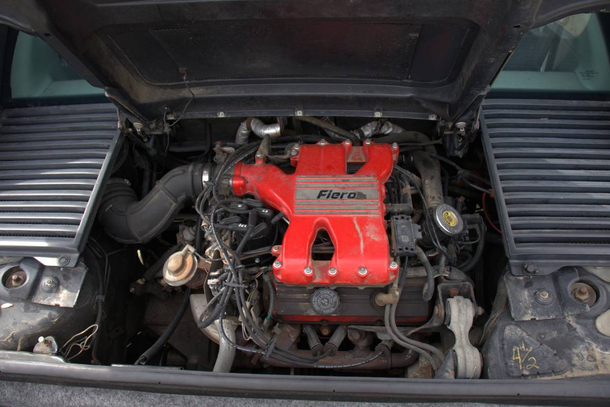 Pontiac-fiero-gt-1985-silver-9