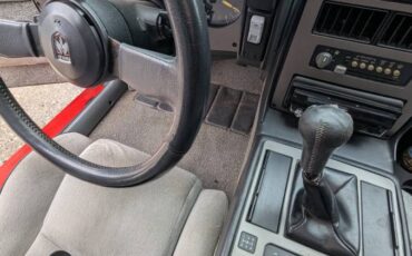 Pontiac-fiero-gt-1987-18