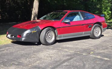 Pontiac-fiero-gt-1987-red