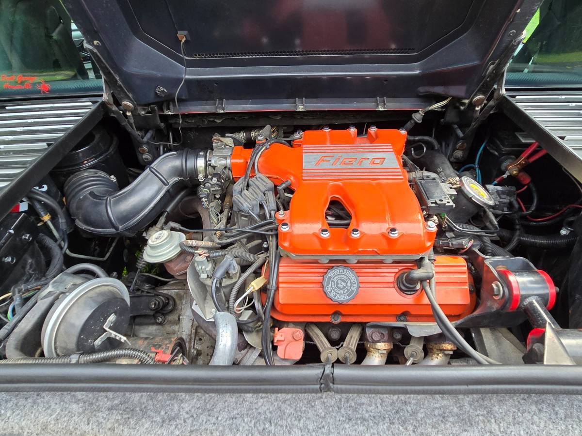Pontiac-fiero-gt-1987-red-8