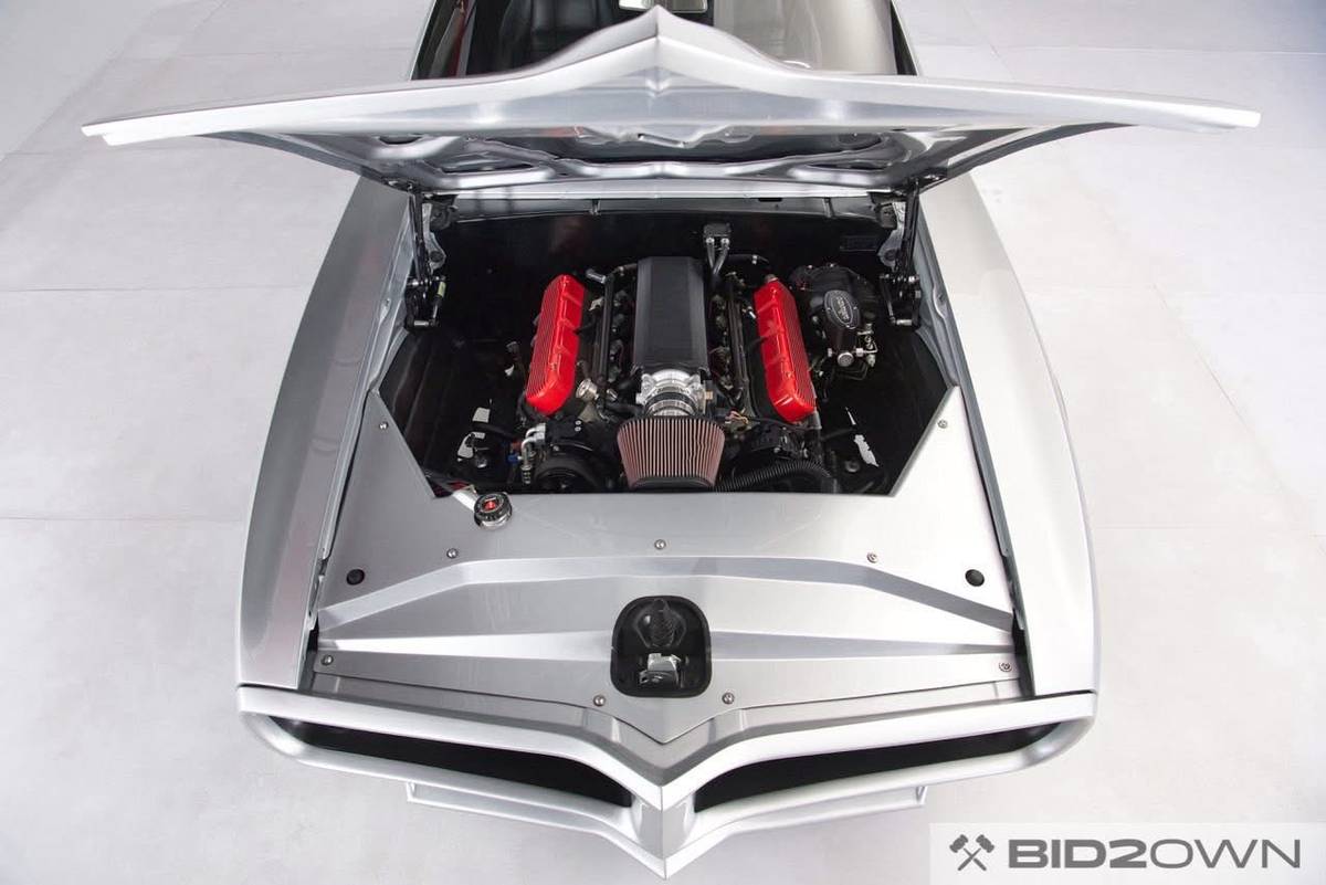 Pontiac-firebird-1967-silver-7