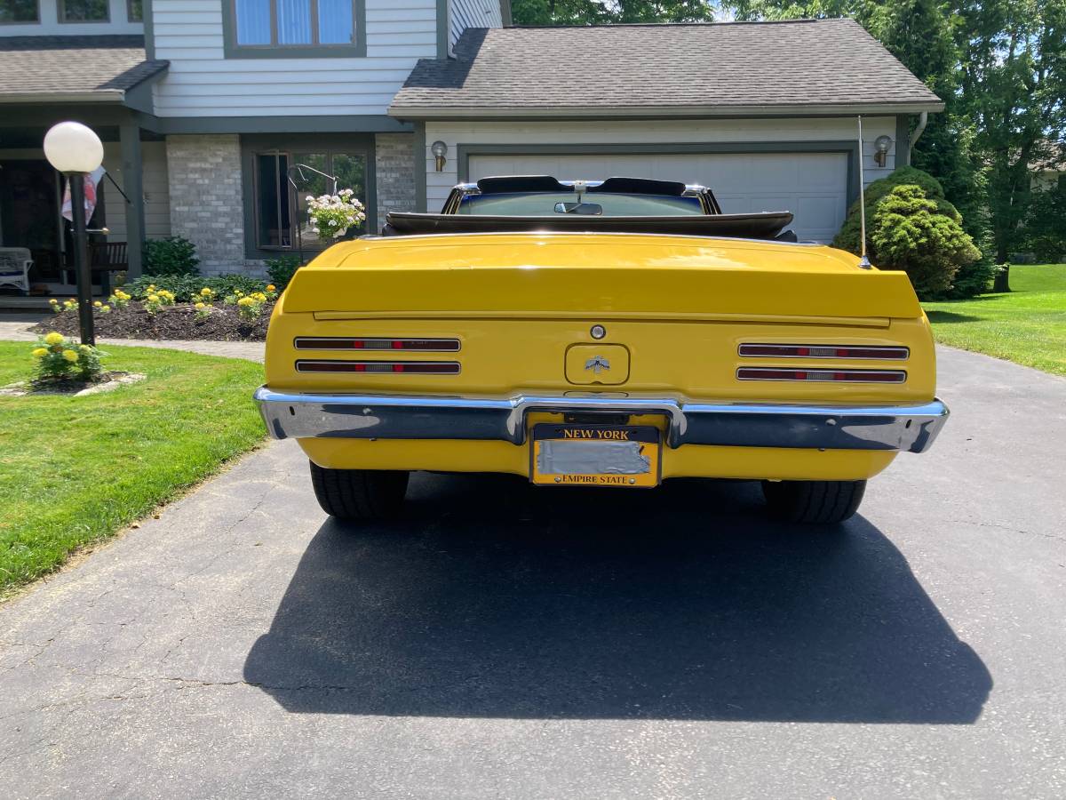 Pontiac-firebird-1967-yellow-1
