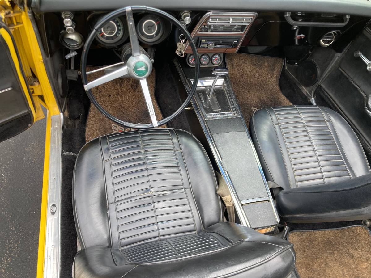 Pontiac-firebird-1967-yellow-13