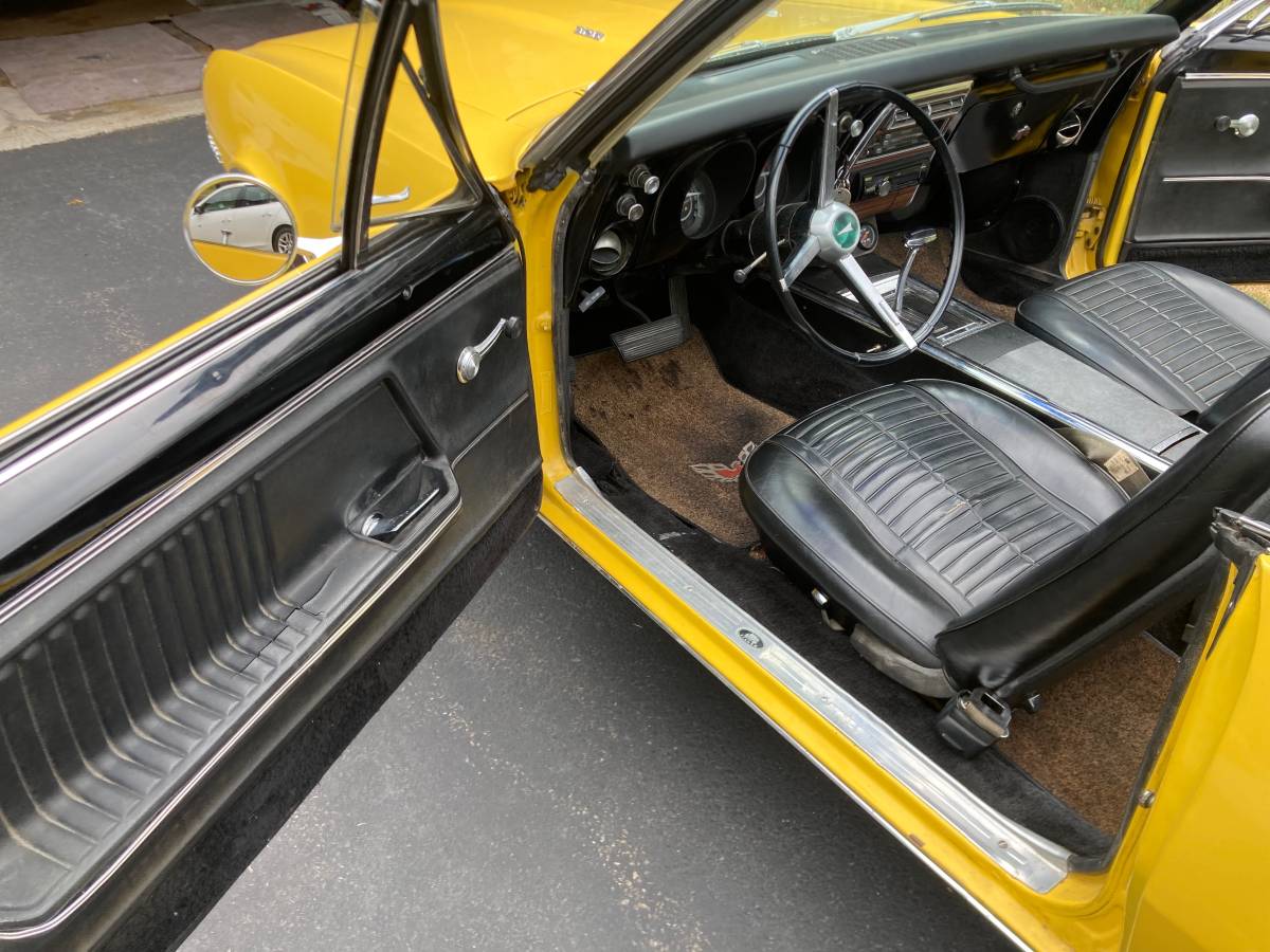 Pontiac-firebird-1967-yellow-14