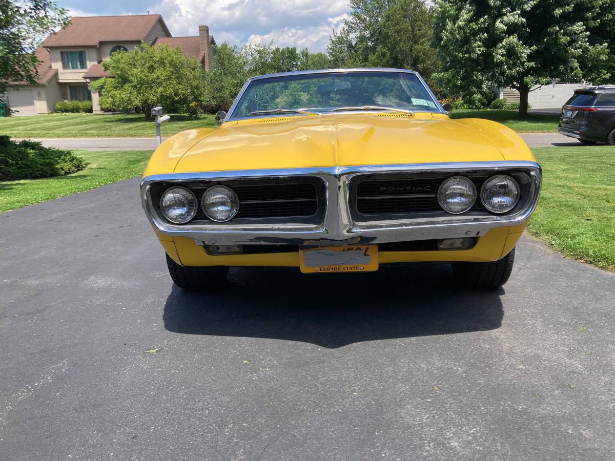 Pontiac-firebird-1967-yellow-2