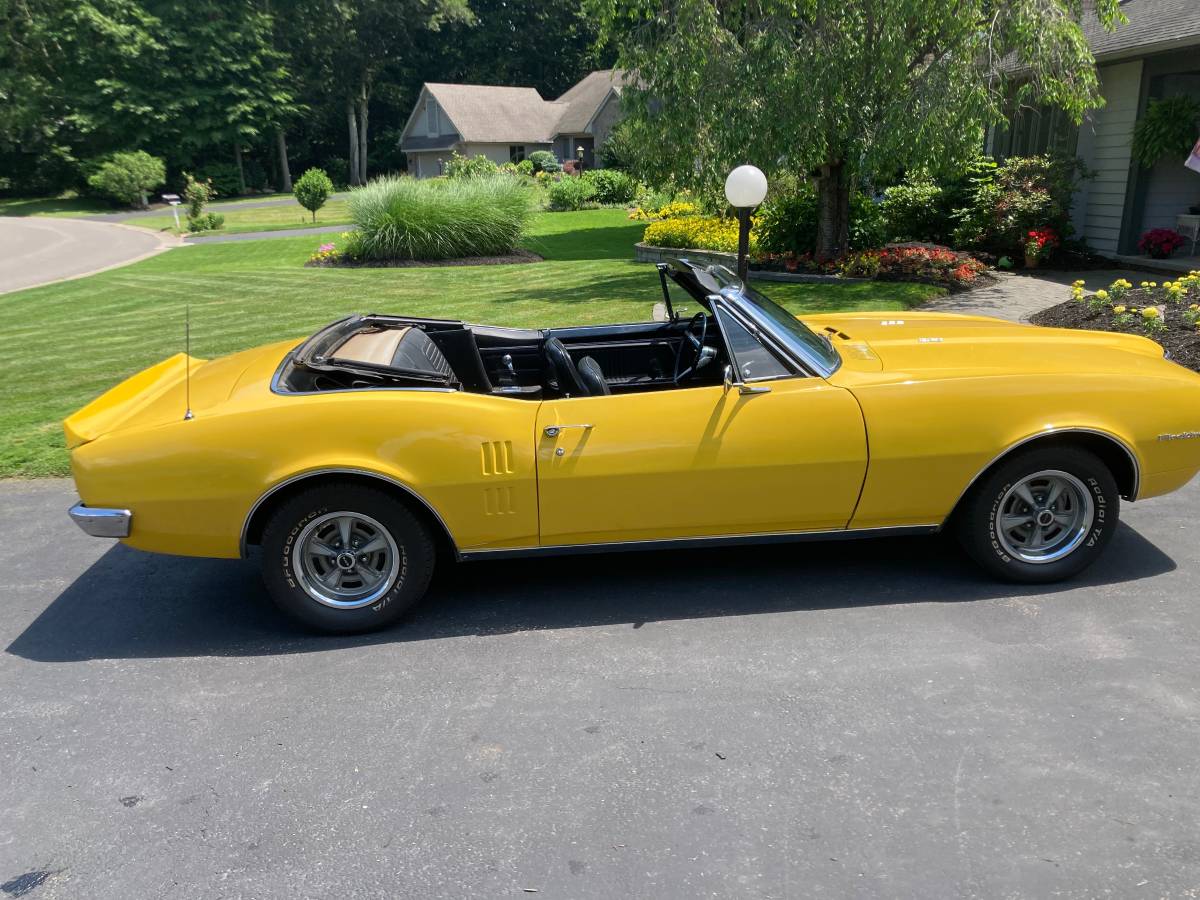 Pontiac-firebird-1967-yellow