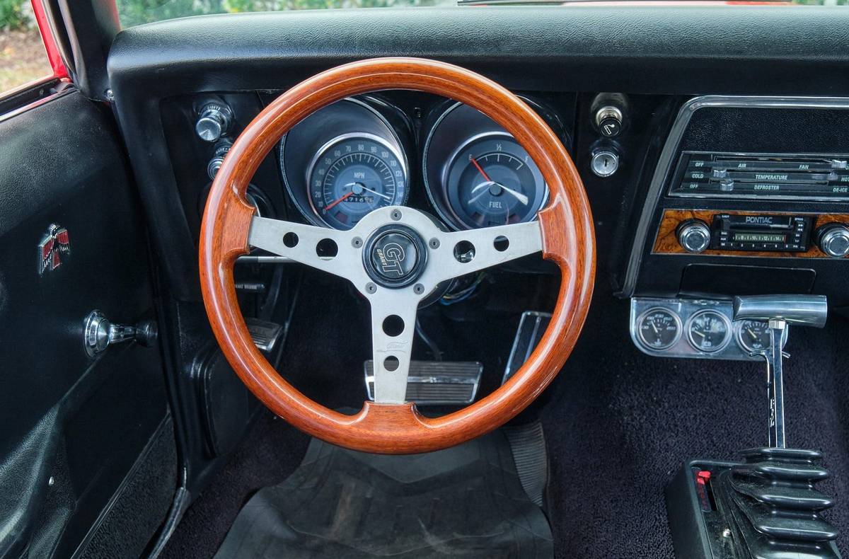Pontiac-firebird-1968-red-4