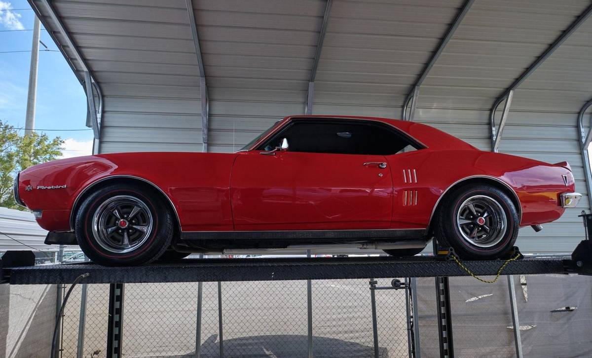 Pontiac-firebird-1968-red-6
