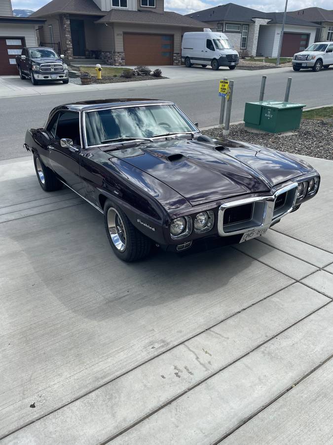 Pontiac-firebird-1969-custom