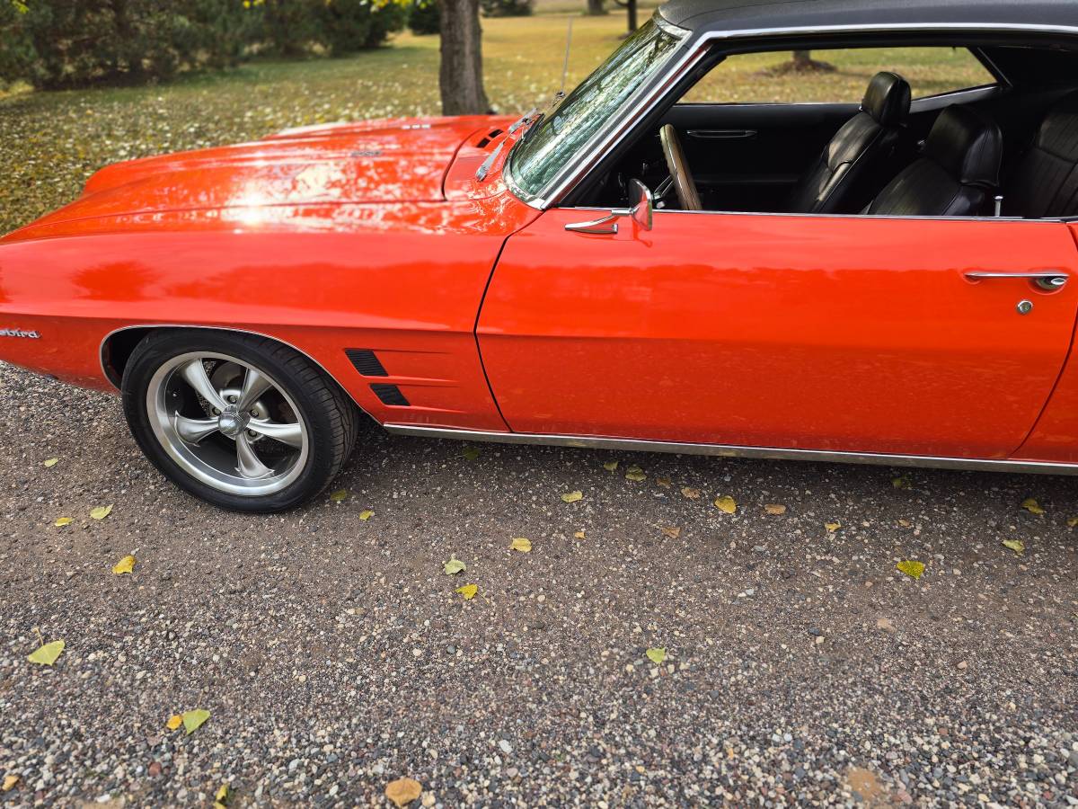 Pontiac-firebird-1969-orange-1