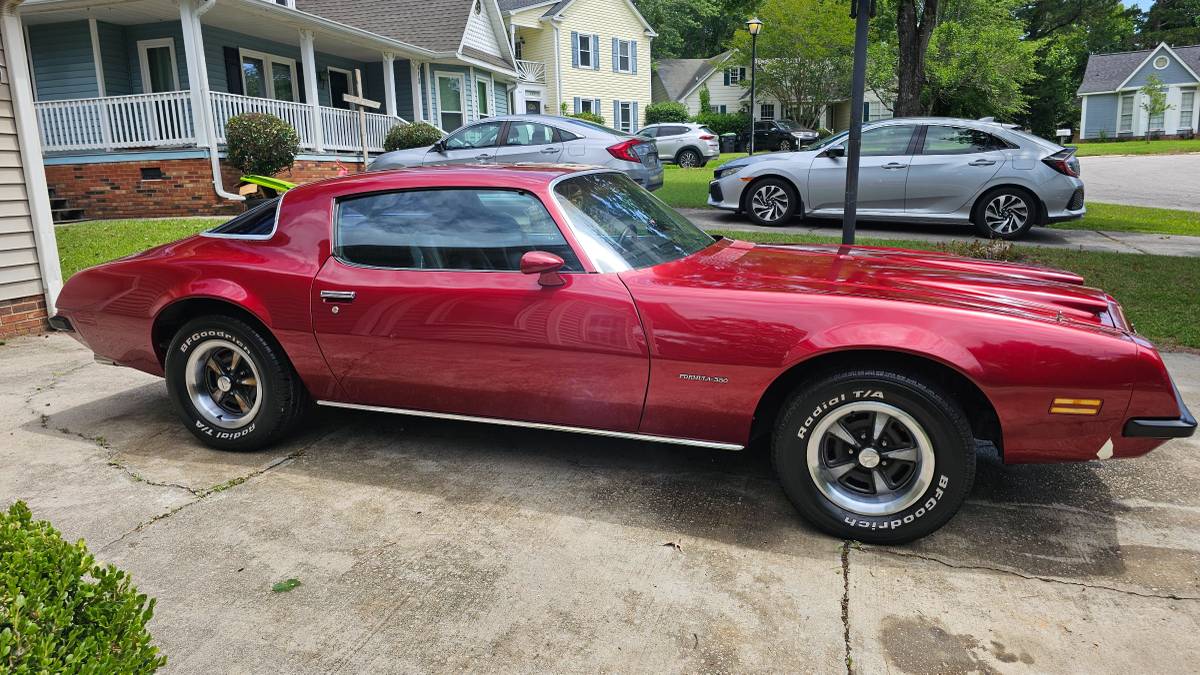 Pontiac-firebird-1975-red-2
