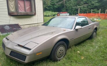 Pontiac-firebird-1983-5