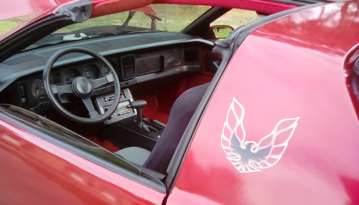 Pontiac-firebird-1987-red-17