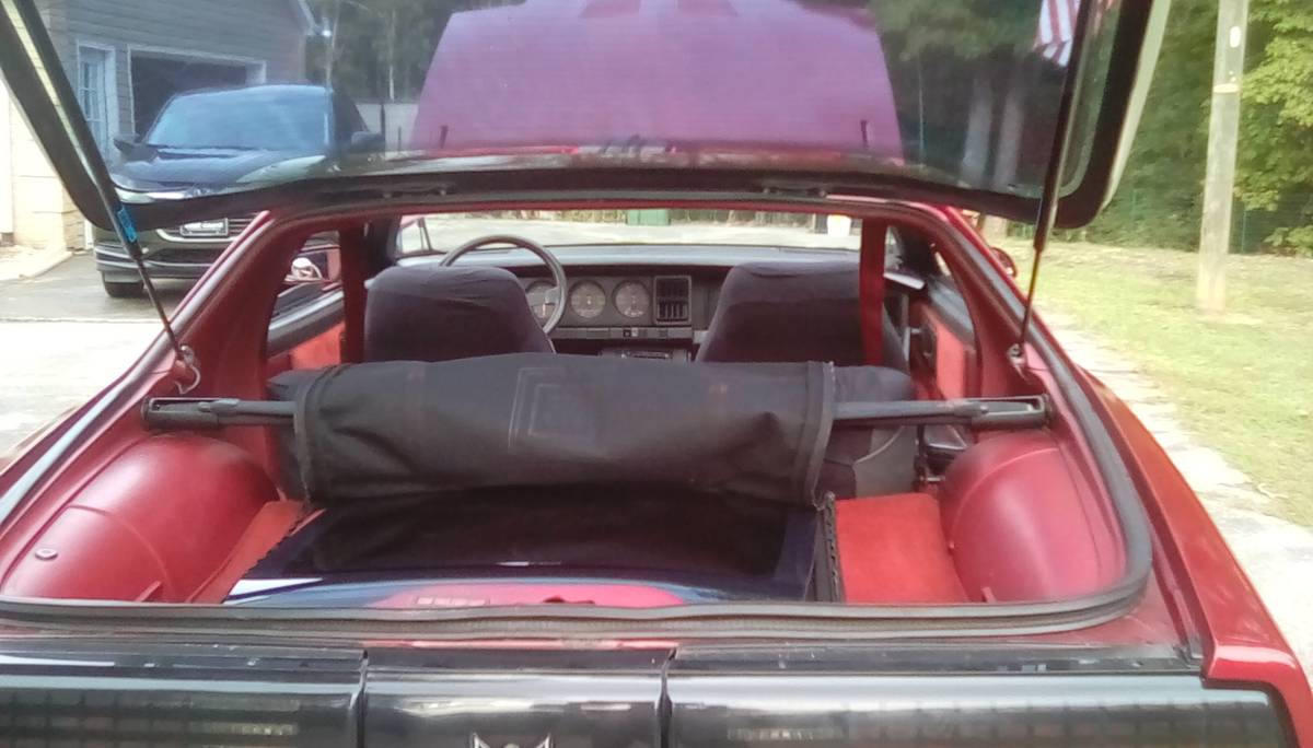 Pontiac-firebird-1987-red-3
