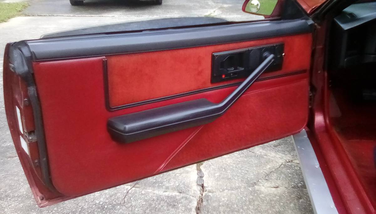 Pontiac-firebird-1987-red-7