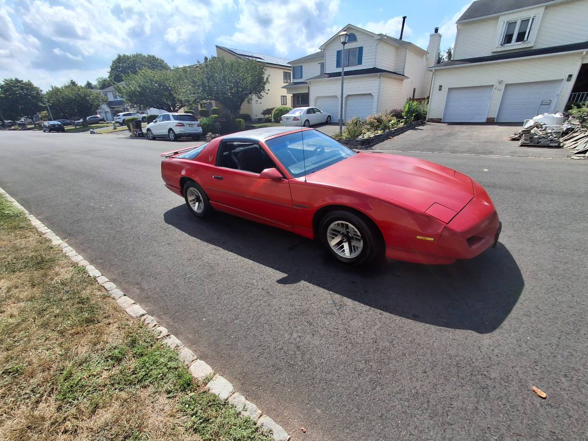 Pontiac-firebird-1992-1