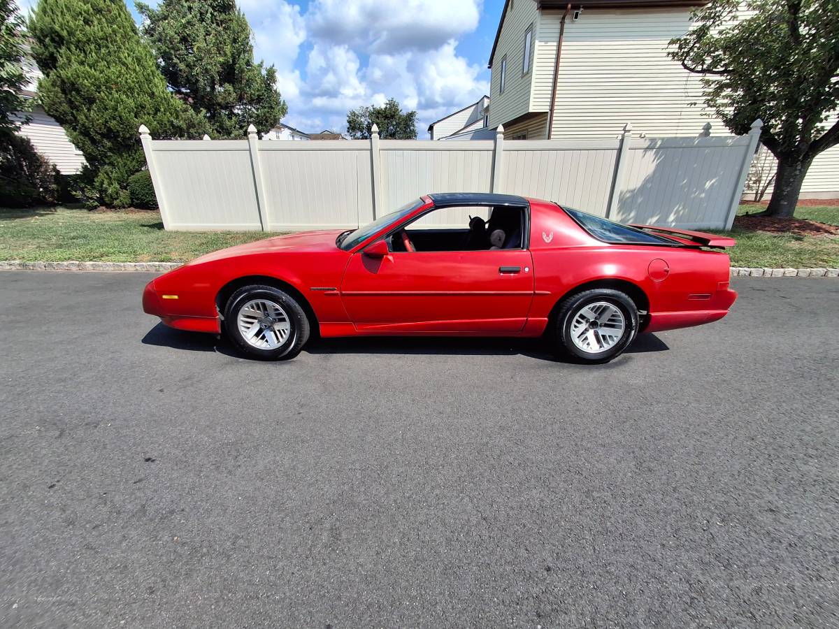 Pontiac-firebird-1992-2
