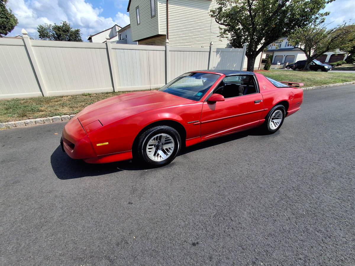 Pontiac-firebird-1992