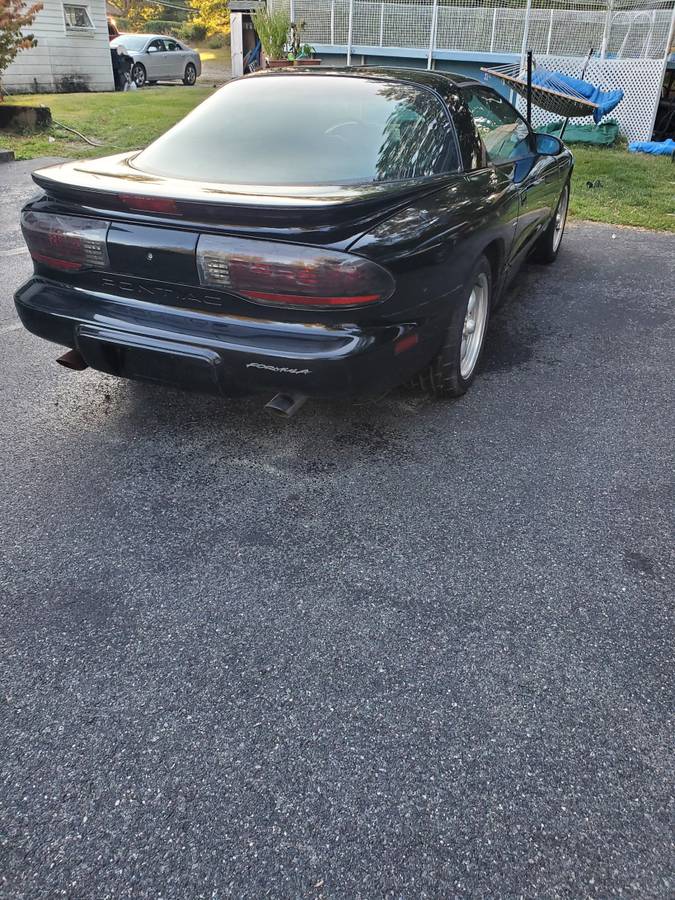 Pontiac-firebird-1995-black-3