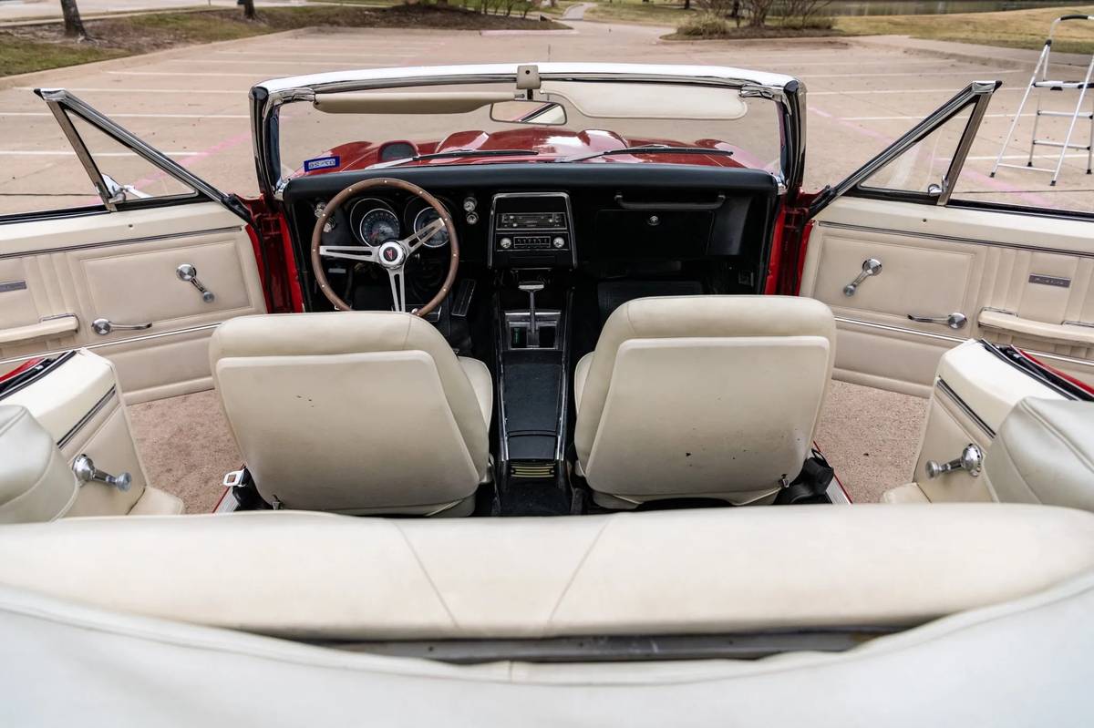 Pontiac-firebird-convertible-1967-9