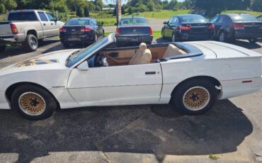 Pontiac-firebird-convertible-1991-white-7