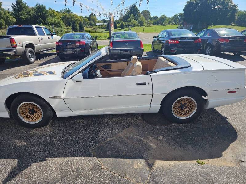 Pontiac-firebird-convertible-1991-white-7