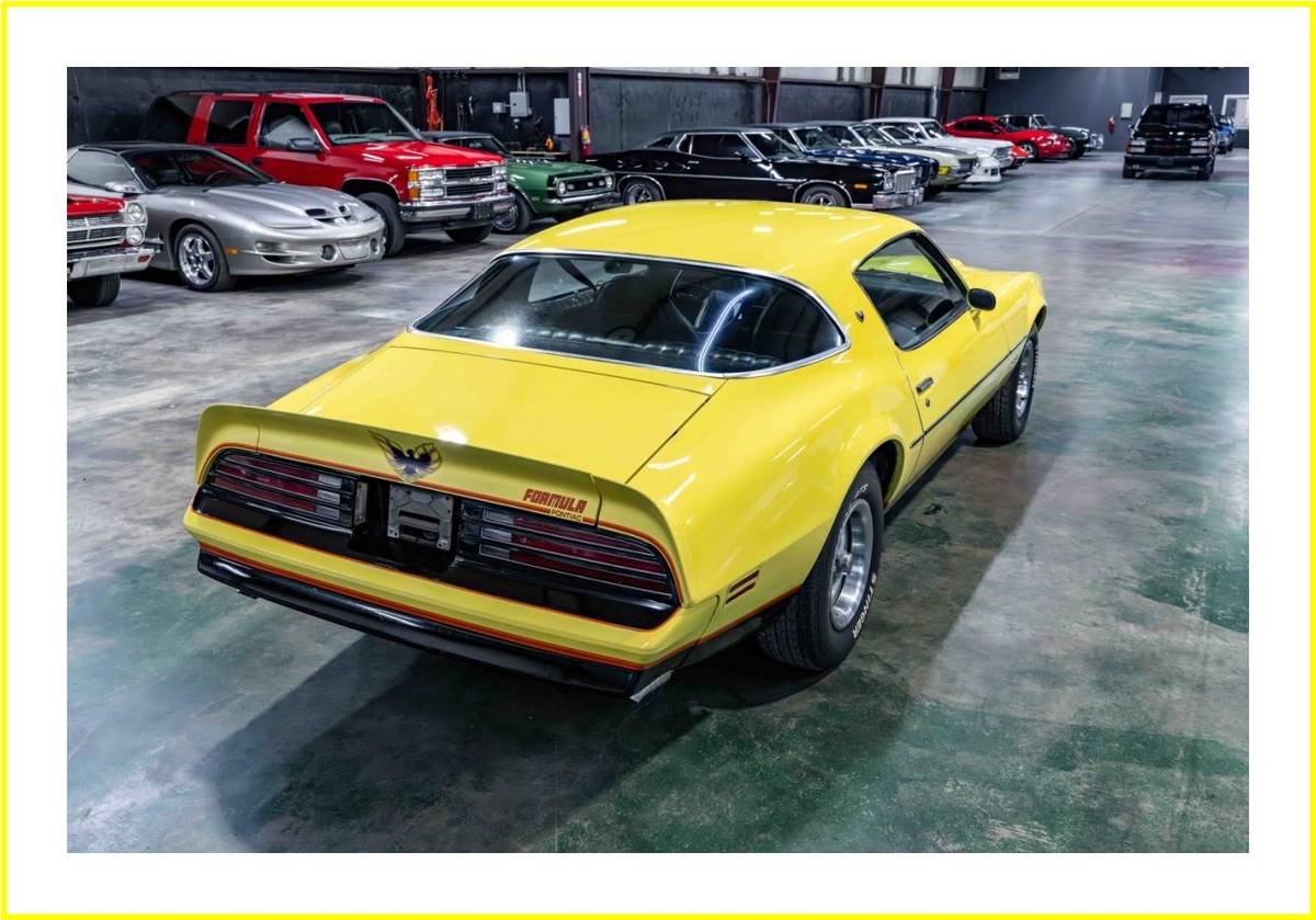 Pontiac-firebird-formula-1976-yellow-22