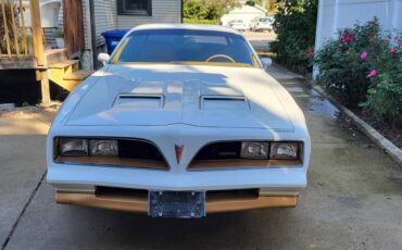 Pontiac-firebird-formula-1978-white-1