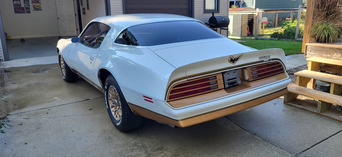 Pontiac-firebird-formula-1978-white-5