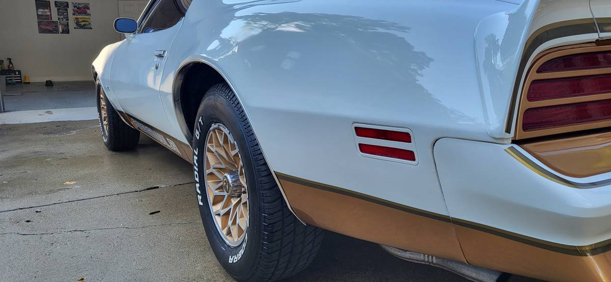 Pontiac-firebird-formula-1978-white-7